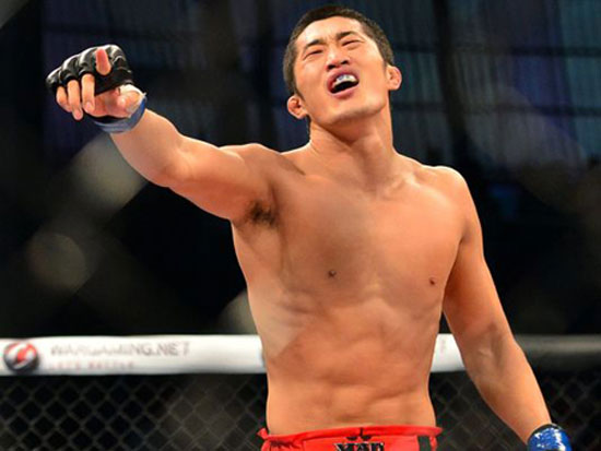Kim Dong-hyun celebrates after knocking out Erick Silva of Brazil at UFC Fight Night 29 at Jose Correa Arena, Brazil, Thursday (KST). / USA TODAY
