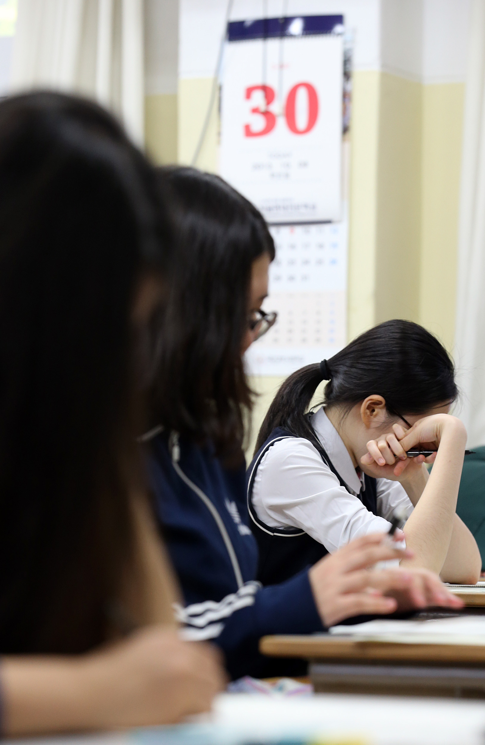 Critics claim that the education authorities should strengthen their monitoring of the SAT private institutes in order to prevent a recurrence of the leaks. (Yonhap)