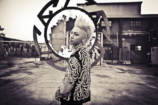 Taeyang, member of Big Bang, won the award for song of the year. (Courtesy of YG Entertainment)