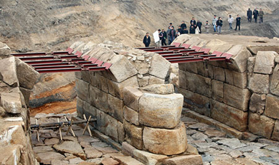 Fortresses and castle walls built during the Joseon Kingdom for military training. / Courtesy of Pressian