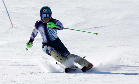After being sidelined from the 2006 and 2010 Games, Jung Dong-hyun is eyeing his first Olympic appearance in Sochi. (Yonhap)