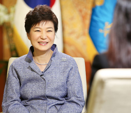 President Park Geun-hye was one of the 20 million victims of identity theft in South Korea. (Courtesy of Cheong Wa Dae)