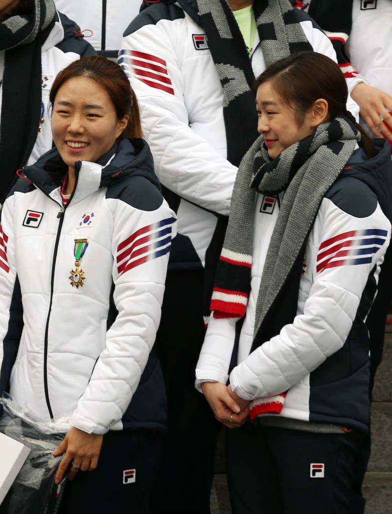 Korea’s largest-ever delegation of 66 athletes, including Lee Sang-hwa, left, and Kim Yuna, will unfold what they have prepared at the Sochi Olympics, where more than 2,500 athletes from 88 countries will compete. Korea will be represented in every sport except for ice hockey for the first time.   