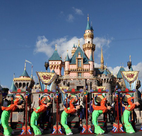 The Lee Jung Im Korean Dance Academy team will be performing at Disneyland on Sunday, February 2, 2014, as a part of "Happy Lunar New Year Celebration." 
They are scheduled to be on stage five time - 2 p.m., 2:30 p.m., 3:30 p.m., 4 p.m., and 4:30 p.m. Chinese and Vietnamese dance teams will also be featured.