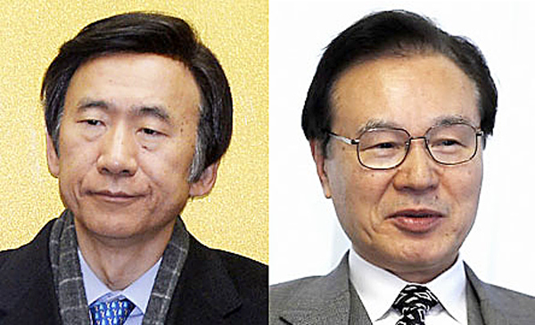 Korean Foreign Minister Yun Byung-se, left, and Japan’s security chief Shotaro Yachi. (Korea Times file)