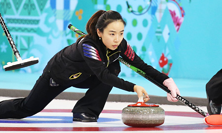 140211_2p01_curling(1)