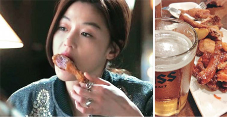 “My Love from the Star” has created a “chimaek” (eating chicken and drinking beer) craze in China. (Korea Times file)