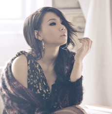 2NE1’s leader CL