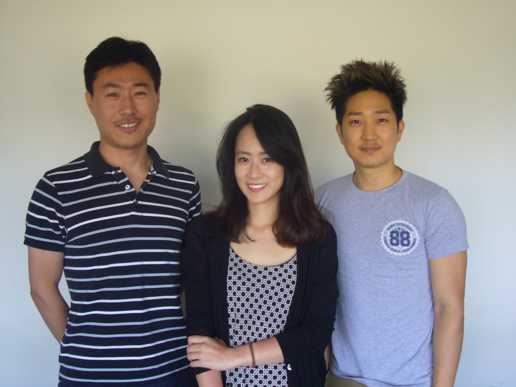 "A One and A Two" Director Ahn Sungho, left, poses with actors Ryu Hyun-kyung and Tim Jo at the Korea Times LA.