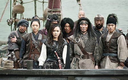 "The Pirates," starring Son Ye-jin and Kim Nam-gil, has found success in the local film industry despite the overwhelming popularity of "Roaring Currents."