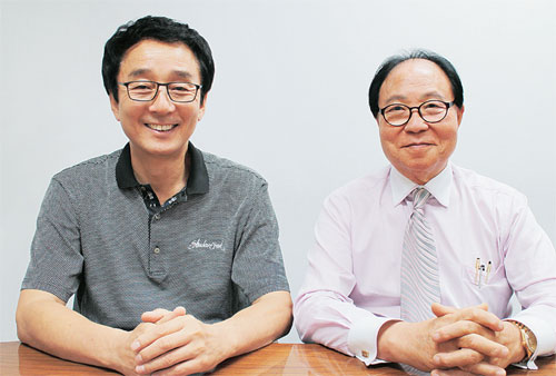 Los Angeles Korean Festival Foundation President Kim Joon-bae, right, and Park Yoon-sook, foundation chairman of the board. 