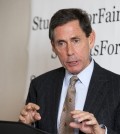 Edward Blum, the director of the Project on Fair Representation, during a news conference in Washington, Monday, Nov. 17, 2014, announced the filing of two lawsuits challenging the alleged racial preference admissions policies of Harvard and the University of North Carolina-Chapel Hill .   (AP Photo/Manuel Balce Ceneta)