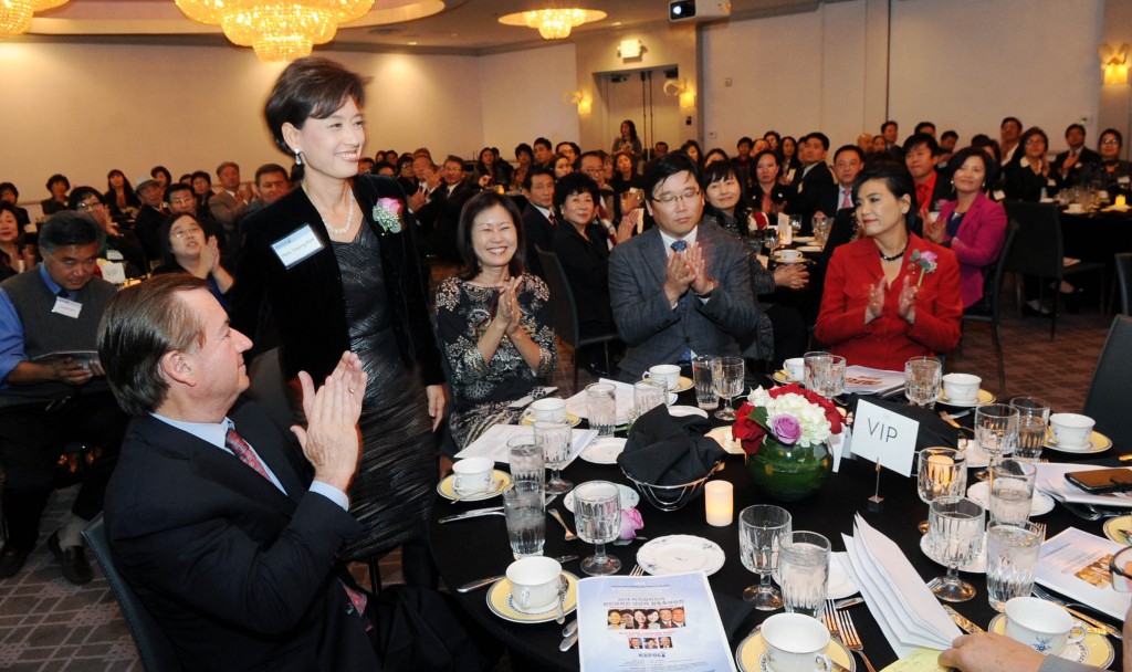 State Assembly 65th District-elect Young Kim, second from left, attends the 4th Korean American Political Conference & Next Generation Leadership Forum at The Line Hotel Monday night. (Park Sang-hyuk/The Korea Times)