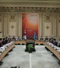 President Park Geun-hye presides over a meeting of economy-related ministers and economic policy advisers at the presidential office Cheong Wa Dae in Seoul on Dec. 22, 2014.  (Yonhap)