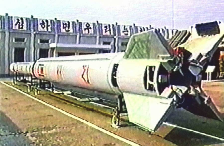 North Korea's Taepodong missile (Yonhap)