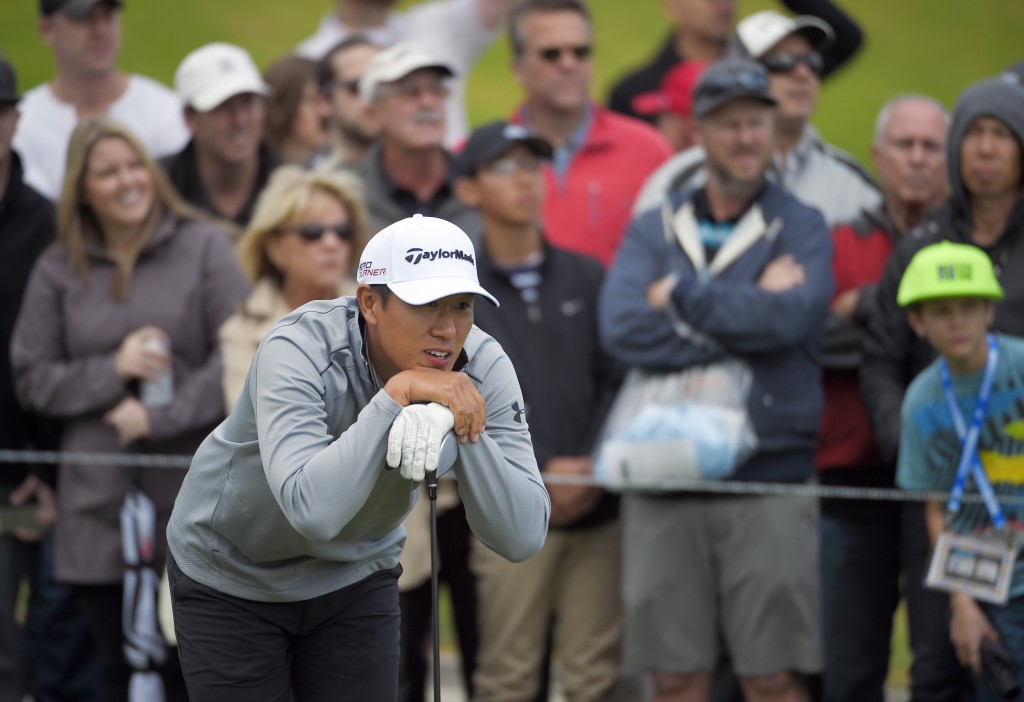 James Hahn watches his drive on the 10th tee in the final round of the Northern Trust Open golf tournament at Riviera Country Club in the Pacific Palisades area of Los Angeles Sunday, Feb. 22, 2015. (AP Photo/Mark J. Terrill)