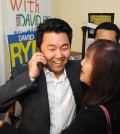 Ryu celebrates after winning the election. (Korea Times file)