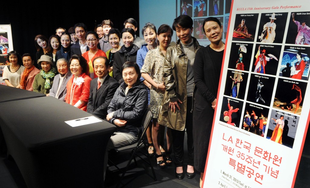 Performers for KCCLA's 35th anniversary show. (Park Sang-hyuk/Korea Times)