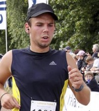 In this Sunday, Sept. 13, 2009 photo Andreas Lubitz competes at the Airportrun in Hamburg, northern Germany. Germanwings co-pilot Andreas Lubitz appears to have hidden evidence of an illness from his employers, including having been excused by a doctor from work the day he crashed a passenger plane into a mountain, prosecutors said Friday, March 27, 2015. The evidence came from the search of Lubitz's homes in two German cities for an explanation of why he crashed the Airbus A320 into the French Alps, killing all 150 people on board. (AP Photo/Michael Mueller)