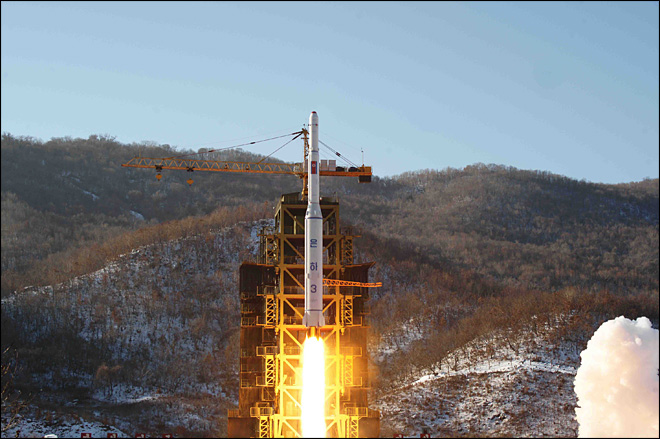 North Korea's Unha-3 rocket lifts off from the Sohae launch pad in Tongchang-ri, North Korea. (KCNA/Yonhap)