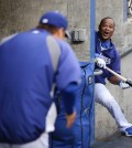 Ryu Hyun-jin and Juan Uribe of the Los Angeles Dodgers (AP Photo/Gene J. Puskar)