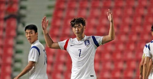 Son Heung-min of South Korea celebrates after scoring a goal against Myanmar in a World Cup qualifying match in Bangkok on June 16, 2015. (Yonhap)