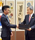 Incoming Harvard University freshman Albert Choi gets congratulated by the Ambassador of the Republic of Korea in Washington D.C. (Courtesy of Albert Choi/South Korean Embassy)