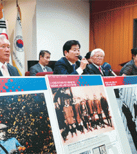 Korean American organizations discuss the coming festival to celebrate the 70th anniversary of Korean independence in Los Angeles. (Korea Times)