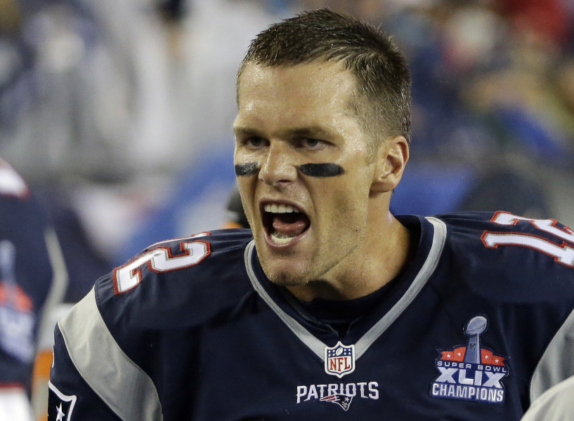 New England Patriots quarterback Tom Brady shouts on the sideline in the first half of an NFL football game against the Pittsburgh Steelers, Thursday, Sept. 10, 2015, in Foxborough, Mass. (AP Photo/Stephan Savoia)