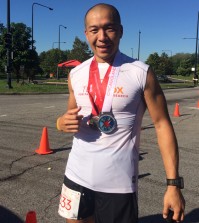 Jimmy Choi at the Chicago Marathon 2015 (Michael J. Fox Foundation/Runner's World)