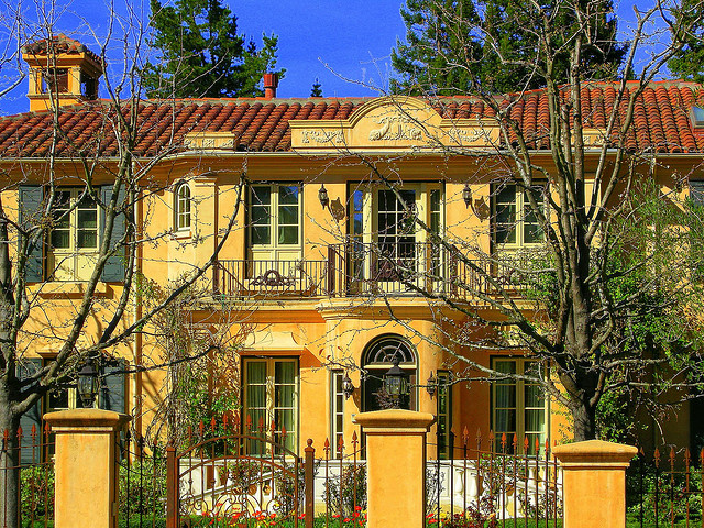 A home in Atherton, Calif., which topped the list for the highest average housing prices in the U.S. (Courtesy of Ed Blerman via Flickr/CC)
