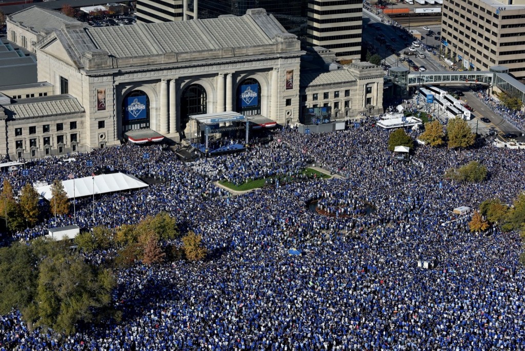 Thousands gather for a rally to celebrate the Kansas City Royals winning baseball's World Series at Union Station Tuesday, Nov. 3, 2015, in Kansas City, Mo. The Royals beat the New York Mets in five games to win the championship. (AP Photo/Reed Hoffmann)