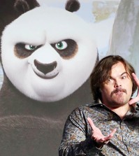 Actor Jack Black poses like Po, the main character in the Kung Fu Panda movie franchise, during a press conference held in Yeouido, Seoul, Thursday. (Yonhap)