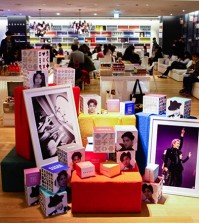 "SUM," a celebrity shop in SMTOWN@coexartium in Samseong-dong, southern Seoul, sells souvenirs and fashion items that SM artists have designed or recommended. (Courtesy of SM Entertainment)