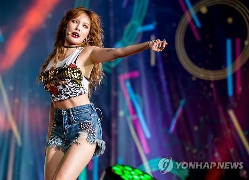 South Korean K-pop singer Hyuna performs in the finale of Viral Fest Asia 2016 that was held in Bali, Indonesia, on July 16, 2016.