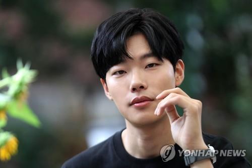 Ryu Jun-yeol poses for a photo ahead of an interview in Seoul on July 21, 2016.