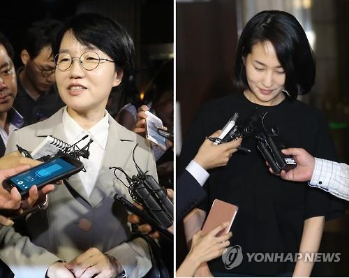 This combined photo shows Reps. Park Sun-sook (L) and Kim Su-min of the People's Party leaving the Seoul Western District Court on July 12, 2016, after the court rejected the prosecution's request to issue arrest warrants for them on graft charges. The two are involved in a high-profile corruption scandal in which members of the fledgling minor opposition party are suspected of receiving hundreds of millions of won in illicit political funds from two local firms in the runup to the April 13 parliamentary election.