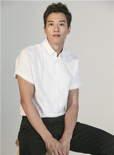 Actor Kim Rae-won 