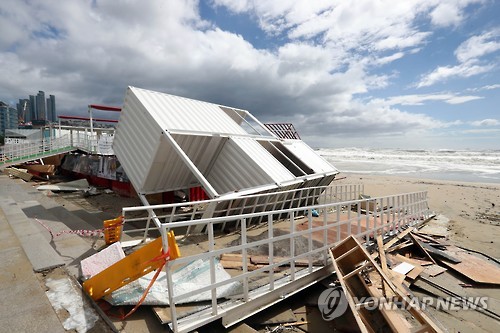 A venue for the Busan International Film Festival has been destroyed by Typhoon Chaba on Haeundae beach in Busan on Oct. 5, 2016.
