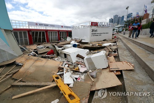 A venue for the Busan International Film Festival has been destroyed by Typhoon Chaba on Haeundae beach in Busan on Oct. 5, 2016.