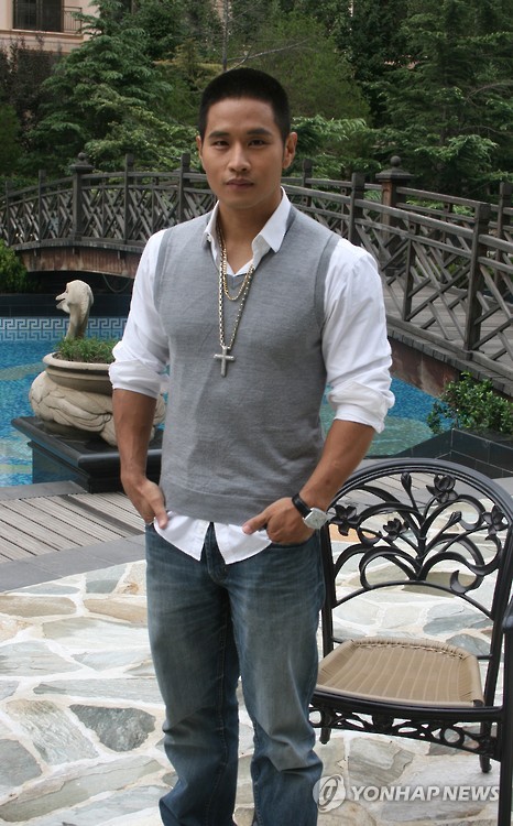 The undated file photo shows South Korean-born U.S. K-pop star Steve Yoo, more widely known as his Korean name Yoo Seung-joon here.