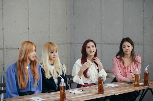 From L: Rose, Lisa, Jisoo and Jennie of South Korean girl group BLACKPINK attend a group interview for their second and latest EP "Square Two" in central Seoul on Nov. 2, 2016. 