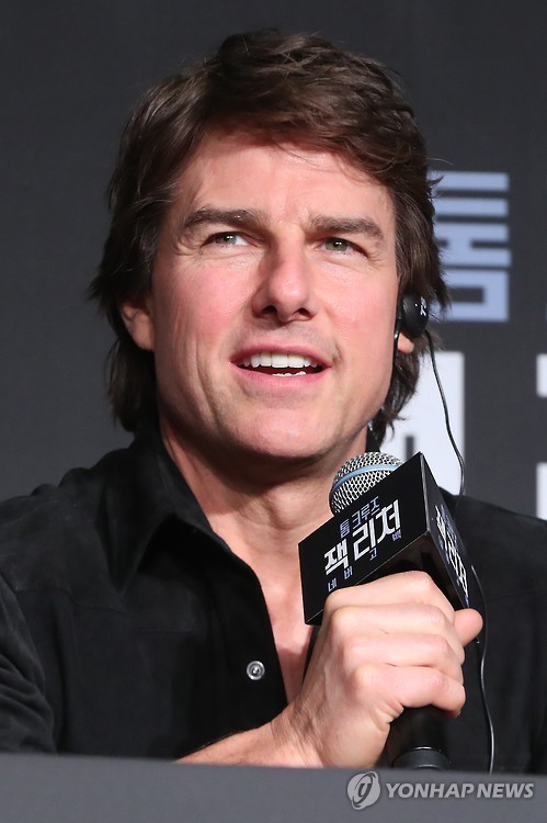 Tom Cruise speaks during a news conference for "Jack Reacher: Never Go Back" in Seoul on Nov. 7, 2016.