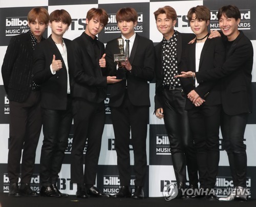 South Korean idol group BTS poses for the camera at a press conference on May 29, 2017, held at the Lotte Hotel in central Seoul. (Yonhap)