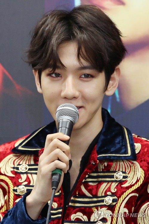 Baekhyun of K-pop band EXO speaks to reporters during a press conference at the Jamsil Olympic Main Stadium in Seoul on May 28, 2017. (Yonhap)