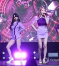 Girl group Mamamoo performs at a media showcase for its fifth EP album "Purple" on June 22, 2017, at the Yes24 MUV Hall in western Seoul. (Yonhap)