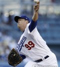 In this Associated Press photo, Ryu Hyun-jin of the Los Angeles Dodgers throws a pitch against the San Diego Padres at Dodger Stadium on Aug. 12, 2017. (Yonhap)