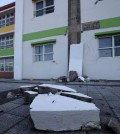 Rubble from a wall is seen at an elementary school in the southeastern city of Pohang after it was damaged during a magnitude 5.4 earthquake that struck the area on Nov. 15, 2017. (Yonhap)

jaeyeon.woo@yna.co.kr