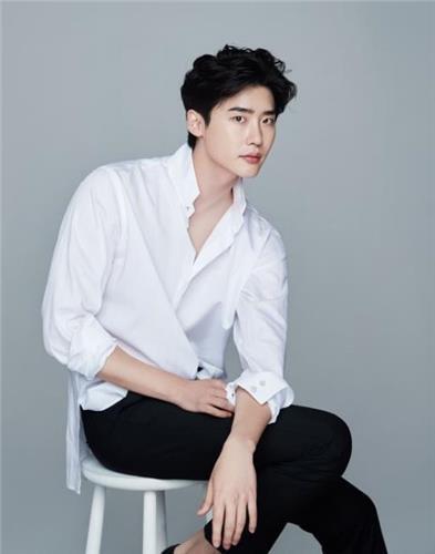 The photo provided by A-MAN Project is of actor Lee Jong-suk. (Yonhap)