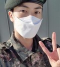 BTS' Jin is seen in this undated selfie captured from Weverse, an online K-pop fan community platform. (PHOTO NOT FOR SALE) (Yonhap)